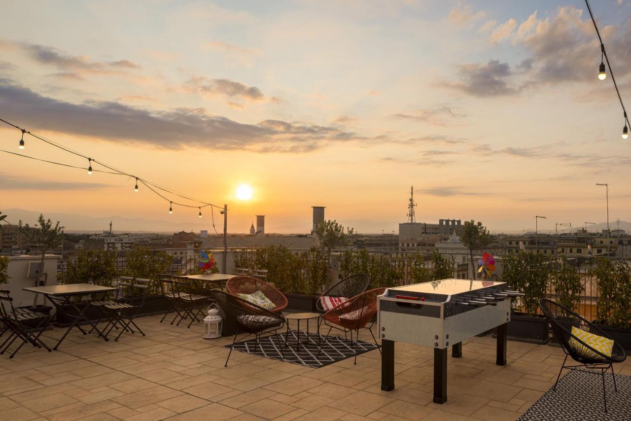 Generator Hostel *