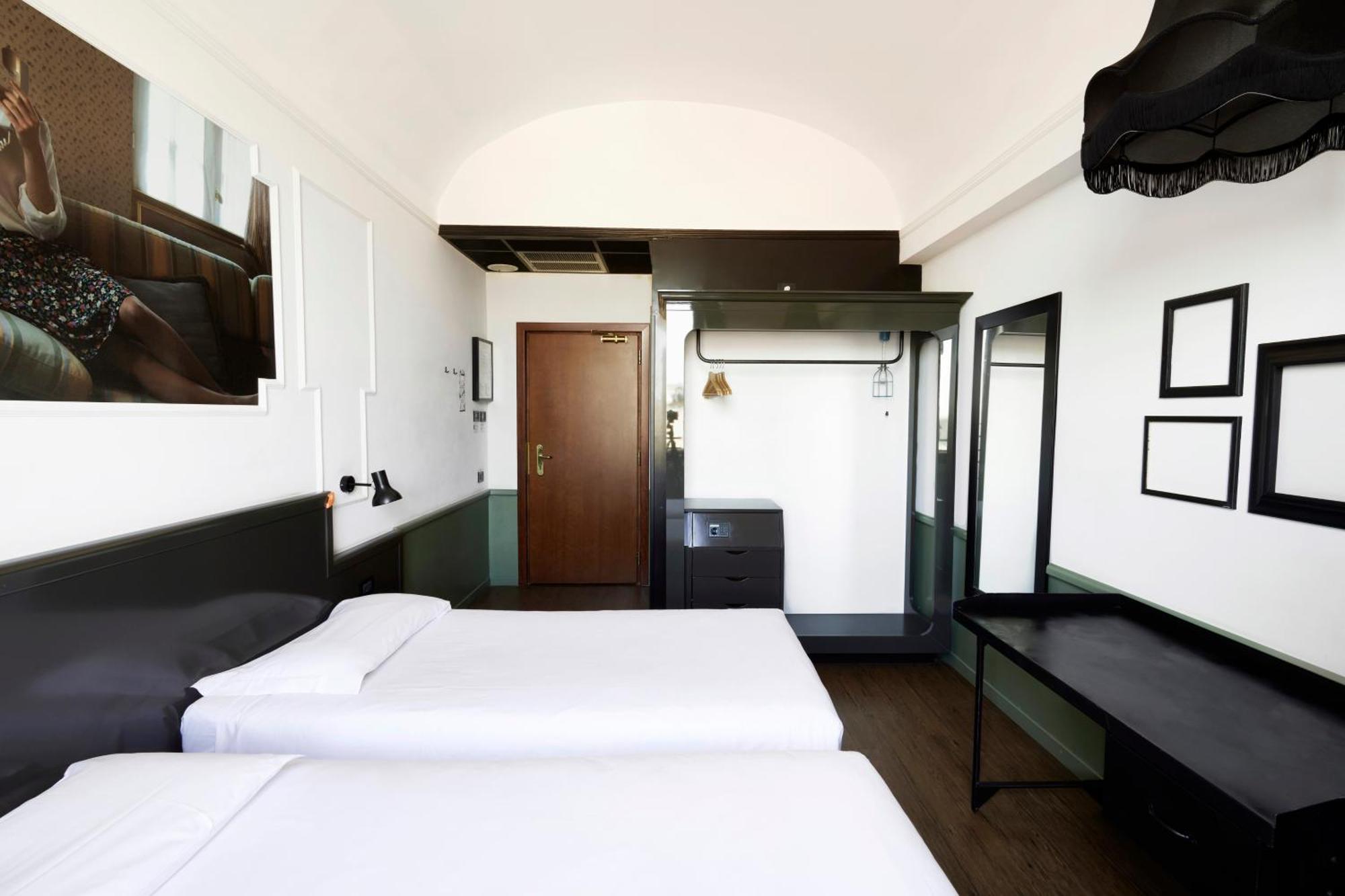 Hostel Generator